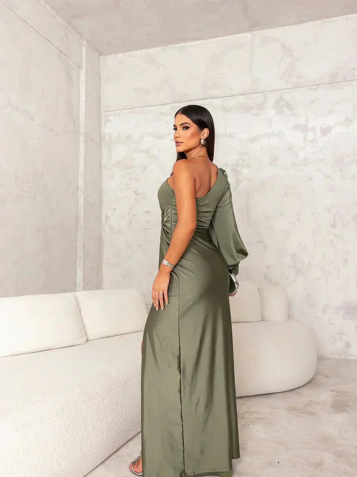 Vitoria - Elegante Vestido con Abertura
