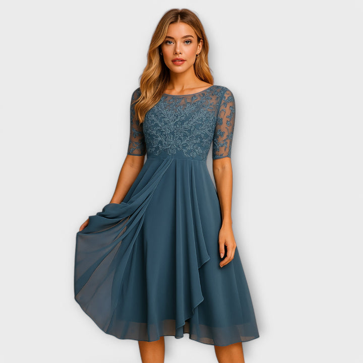 Eline - Vestido Midi con Manga de Encaje