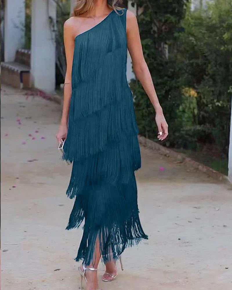 Dalia - Vestido Elegante con Flecos