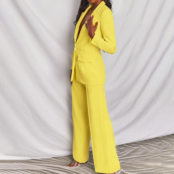 Adelina - Conjunto de dos Piezas con Blazer y Pantalón