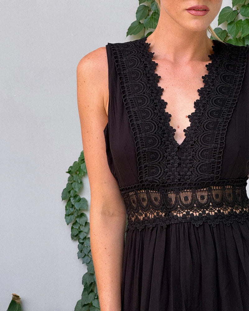 Noelia - Vestido Midi sin Mangas con Detalles de Encaje