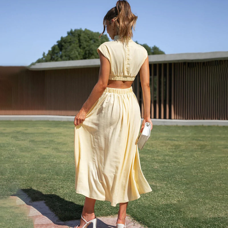 Emilia - Elegante Vestido de Escote Alto